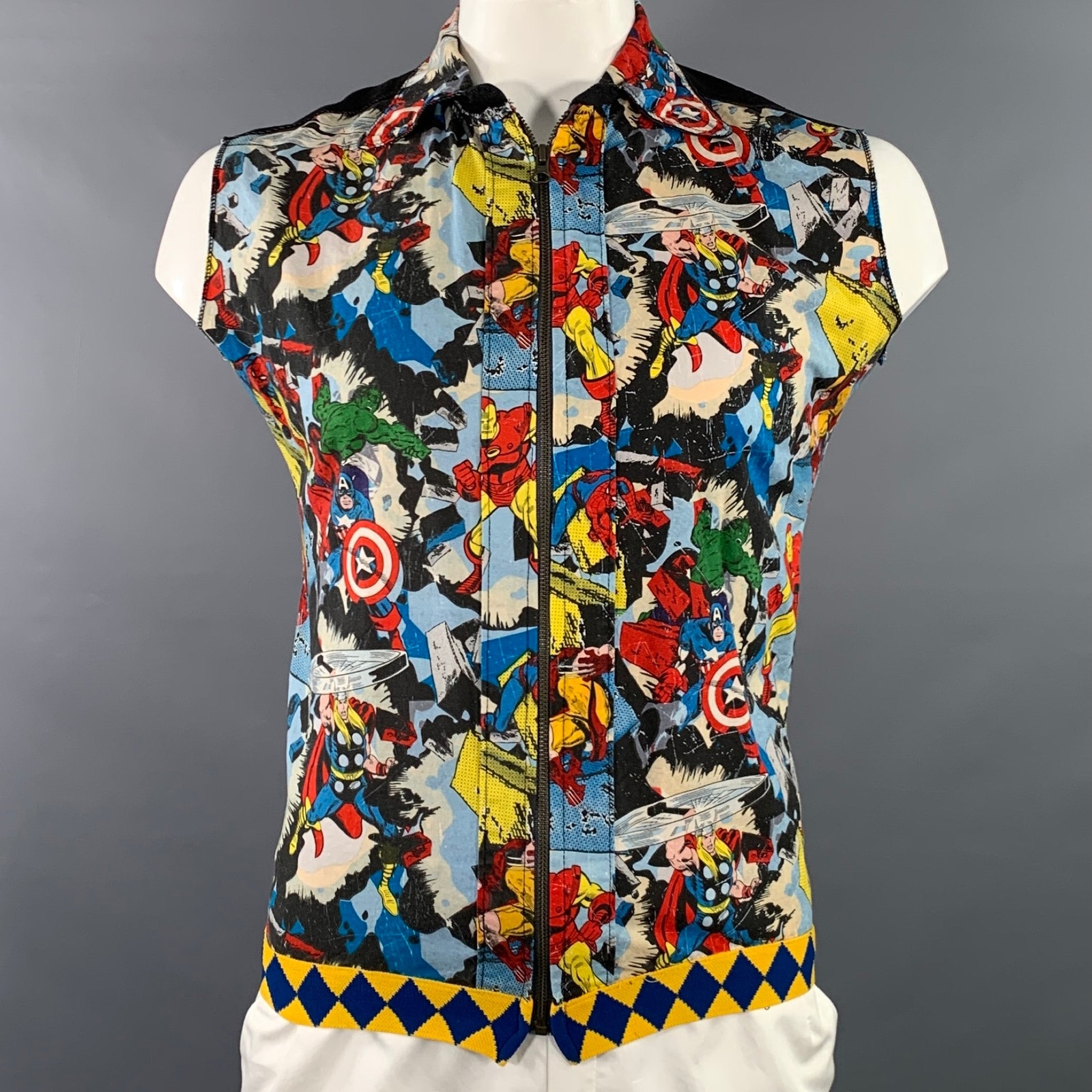 Traver Rains Size L Multi Color Comic Book Graphic Zip Up Vest